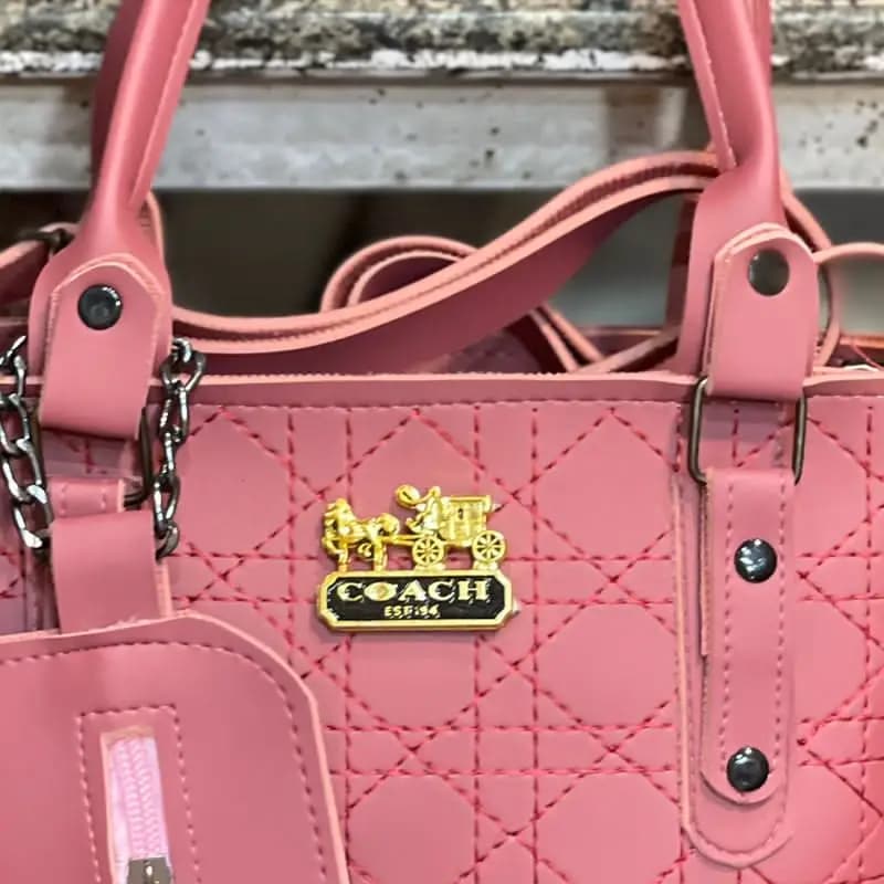 Stylish hand bag